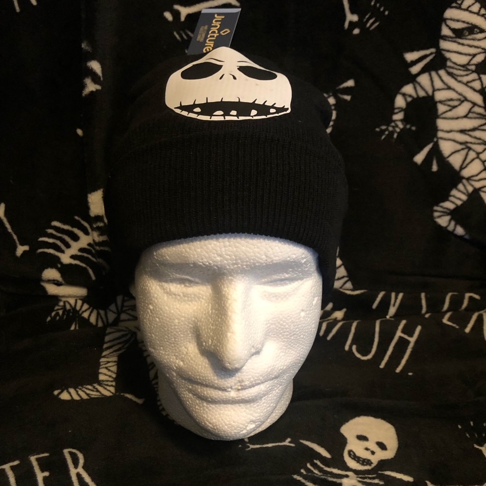 Skeleton king beanie!